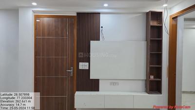 Hall Image of 700 Sq.ft 2 BHK Apartment / Flat for sale in Khanpur New Delhi for Rs. 4700000