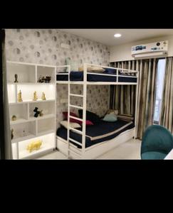 Bedroom Image of 1890 Sq.ft 3 BHK Apartment / Flat for rent in Basil Skyline, Vaishno Devi Circle Ahmedabad for Rs. 30000