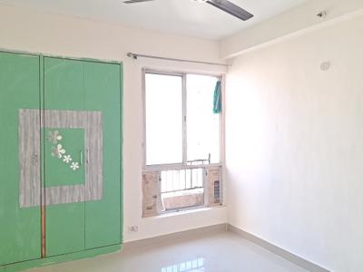 Bedroom Image of 950 Sq.ft 2 BHK Apartment / Flat for sale in Jaypee Kosmos, Sector 134 Noida for Rs. 7800000