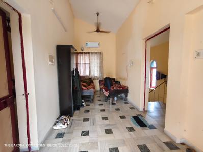 Hall Image of 1400 Sq.ft 2 BHK Duplex for rent in New Gotri Vadodara for Rs. 19000