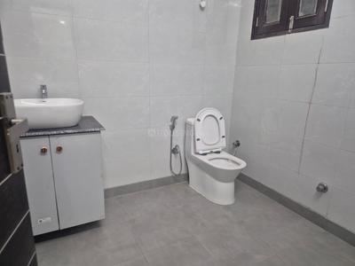 Image of 1700 Sq.ft 2.5 BHK Independent House for rent in Sector 41, Noida for Rs. 36000