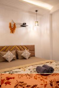 Bedroom Image of 550 Sq.ft 1 BHK Builder Floor for rent in Chhattarpur New Delhi for Rs. 27999