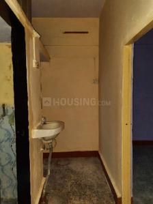 Bathroom Image of 690 Sq.ft 1 BHK Apartment / Flat for sale in Dombivli West Thane for Rs. 3900000