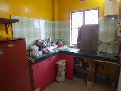 Kitchen Image of 800 Sq.ft 2 BHK Apartment / Flat for rent in Paschim Putiary Kolkata for Rs. 18000