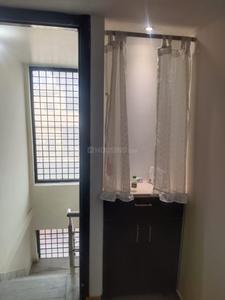 Kitchen Image of 900 Sq.ft 2 BHK Builder Floor for rent in Sector 46 Gurgaon for Rs. 32000