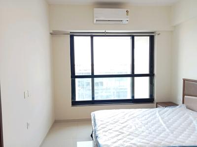 Bedroom Image of 2571 Sq.ft 5 BHK Apartment / Flat for rent in Kalpataru Magnus, Bandra East Mumbai for Rs. 425000