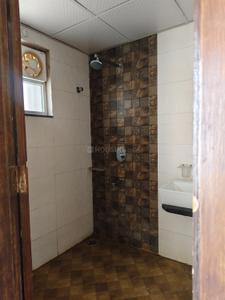 Bathroom Image of 1650 Sq.ft 3 BHK Apartment / Flat for rent in Instrumentation Limited Colony Kota for Rs. 21000