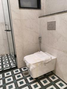 Common Bathroom Image of 1307 Sq.ft 3 BHK Builder Floor for sale in Signature Global City 63A, Sector 63 Gurgaon for Rs. 28000000