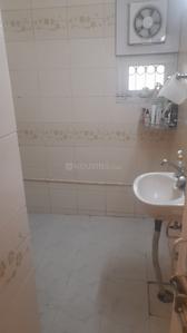 Image of 1600 Sq.ft 3 BHK Apartment / Flat for sale in DDA Sector B Pocket 9, Vasant Kunj, New Delhi for Rs. 37500000
