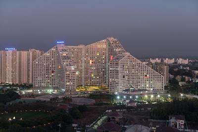 Image of 950 Sq.ft 2 BHK Apartment / Flat for sale in Amanora Future Towers, Hadapsar, Pune for Rs. 12000000