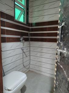 Common Bathroom Image of 1320 Sq.ft 3 BHK Apartment / Flat for sale in Chhattarpur New Delhi for Rs. 10000000