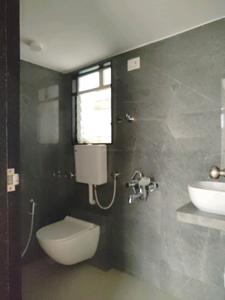 Common Bathroom Image of 800 Sq.ft 2 BHK Apartment / Flat for sale in Mansarovar Pearl Gardens, Vasai West Vasai for Rs. 6400000