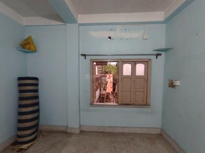 Bedroom Image of 650 Sq.ft 2 BHK Apartment / Flat for sale in Ganguly Bagan Kolkata for Rs. 2000000