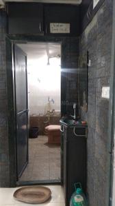 Bathroom Image of 711 Sq.ft 1.5 BHK Apartment / Flat for rent in Kharghar Navi Mumbai for Rs. 25000