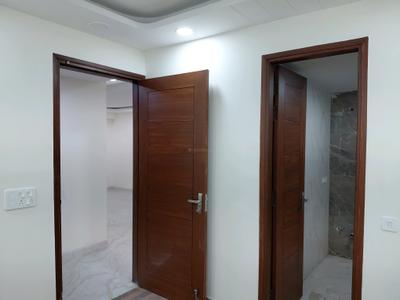 Bedroom Image of 1480 Sq.ft 4 BHK Apartment / Flat for sale in Sultanpur New Delhi for Rs. 12500000