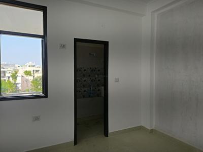 Bedroom Image of 750 Sq.ft 2 BHK Builder Floor for sale in DLF Ankur Vihar Ghaziabad for Rs. 2320434