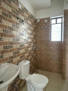 Bathroom Image of 905 Sq.ft 2 BHK Apartment / Flat for sale in Shrachi Greenwood Nest, New Town Kolkata for Rs. 7350000