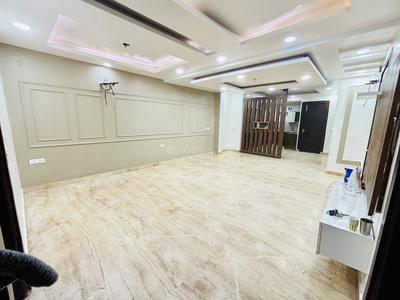 Living Room Image of 1820 Sq.ft 3 BHK Builder Floor for rent in Shahdara New Delhi for Rs. 40000