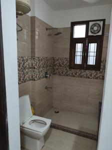 Image of 3000 Sq.ft 4 BHK Builder Floor for rent in Sector 40, Gurgaon for Rs. 75000