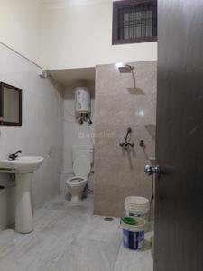 Bathroom Image of 1600 Sq.ft 2 BHK Builder Floor for rent in Sector 50 Noida for Rs. 35000