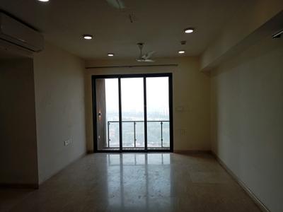 Bedroom Image of 2500 Sq.ft 3.5 BHK Apartment / Flat for rent in Lokhandwala Minerva, Worli Mumbai for Rs. 350000