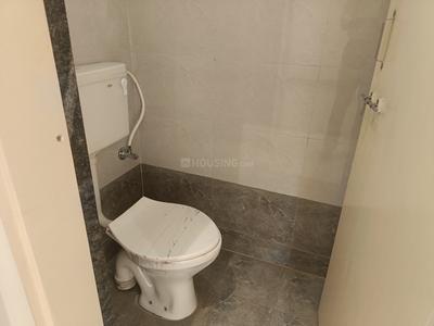 Bathroom Image of 920 Sq.ft 2 BHK Apartment / Flat for sale in Somani Towers, Punawale Pune for Rs. 6000000
