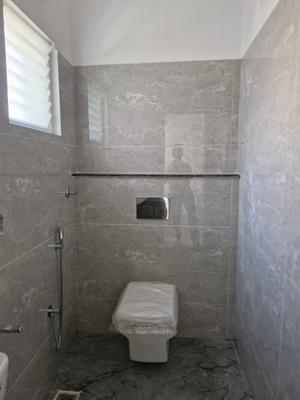 Bathroom Image of 1150 Sq.ft 2 BHK Independent House for rent in Kadachanendhal Madurai for Rs. 30000