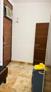 Bedroom Image of 450 Sq.ft 1 BHK Builder Floor for rent in Kotla Mubarakpur New Delhi for Rs. 20500