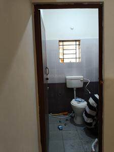 Bathroom Image of 1100 Sq.ft 2 BHK Independent House for rent in Doddanekundi Bengaluru for Rs. 24000