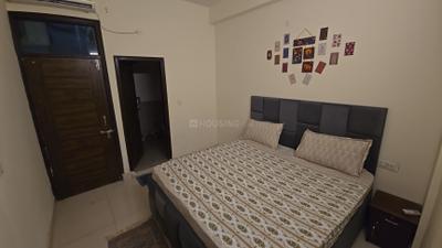 Bedroom Image of 1800 Sq.ft 3 BHK Apartment / Flat for rent in Sector 110A Gurgaon for Rs. 35000