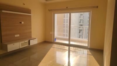 Living Room Image of 2080 Sq.ft 3 BHK Apartment / Flat for rent in Mantri Serenity, Bikasipura Bengaluru for Rs. 63000