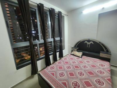 Bedroom Image of 810 Sq.ft 1.5 BHK Apartment / Flat for rent in Amanora Future Towers, Hadapsar Pune for Rs. 32000