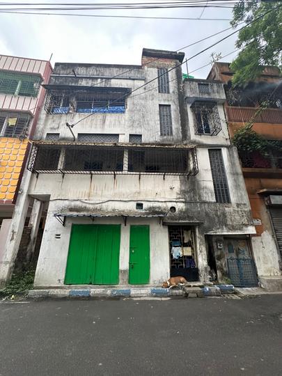 8 Brojen Mukherjee road Main Image 1