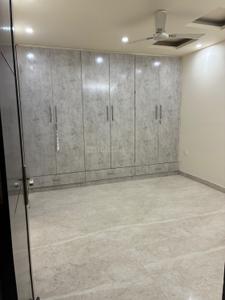 Bedroom Image of 2700 Sq.ft 4 BHK Builder Floor for rent in Naraina New Delhi for Rs. 95000