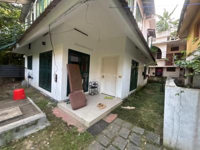 Image of 1900 Sq.ft 3 BHK Independent House for sale in Kadavanthra, Kochi for Rs. 8000000