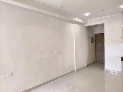 Living Room Image of 1800 Sq.ft 3 BHK Apartment / Flat for sale in DLF The Primus, Sector 82A Gurgaon for Rs. 29000000