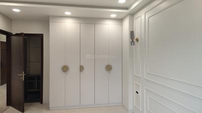 4 BHK Independent Builder Floor