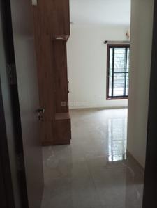 Bedroom Image of 2300 Sq.ft 3 BHK Apartment / Flat for rent in Cooke Town Bengaluru for Rs. 150000