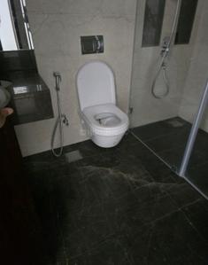 Bathroom Image of 2000 Sq.ft 3 BHK Apartment / Flat for rent in Lokhandwala Minerva, Worli Mumbai for Rs. 370000