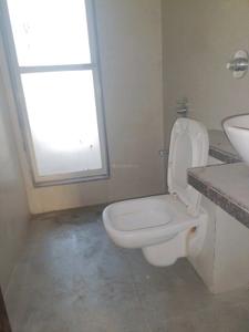 Common Bathroom Image of 2870 Sq.ft 4 BHK Apartment / Flat for sale in Arham Satyam Valencia, Kharghar Navi Mumbai for Rs. 54000000