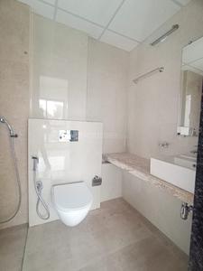 Bathroom Image of 1250 Sq.ft 3.5 BHK Apartment / Flat for sale in Kolte Patil Vaayu, Dahisar West Mumbai for Rs. 30000000