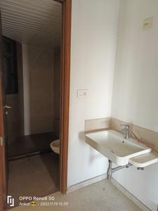 Bathroom Image of 2250 Sq.ft 3 BHK Apartment / Flat for sale in Ambli Ahmedabad for Rs. 20000000