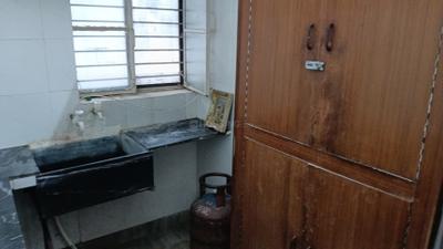Kitchen Image of 1500 Sq.ft 2 BHK Builder Floor for rent in Ashiyana Lucknow for Rs. 15000