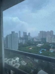 Balcony Image of 1285 Sq.ft 3 BHK Apartment / Flat for sale in Sugee Heights, Mulund West Mumbai for Rs. 28500000