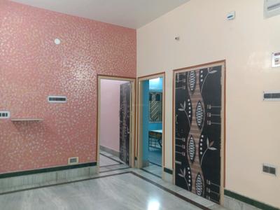 Living Room Image of 1250 Sq.ft 3 BHK Independent House for rent in Chinar Park Kolkata for Rs. 15000