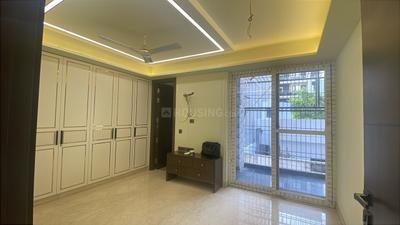Bedroom Image of 1710 Sq.ft 3 BHK Builder Floor for sale in  Sreshtha Vihar RWA, Anand Vihar New Delhi for Rs. 32000000