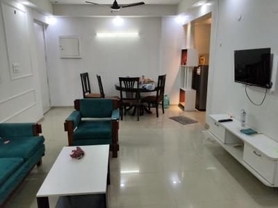 Living Room Image of 1040 Sq.ft 2 BHK Apartment / Flat for rent in Logix Blossom County, Sector 137 Noida for Rs. 39000