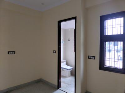 Bedroom Image of 965 Sq.ft 2 BHK Apartment / Flat for sale in Noida Extension Greater Noida for Rs. 5200003