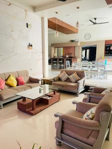 Hall Image of 8500 Sq.ft 6 BHK Independent House for sale in Gomti Nagar Lucknow for Rs. 85000000
