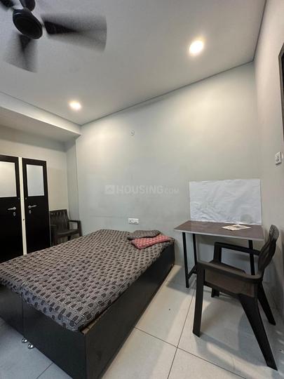 Near ma vihar colony Rajeev ghandi square Bedroom 1
